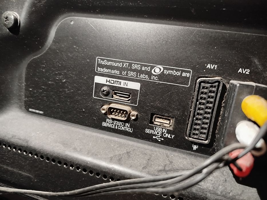 Телевизор LGPQ100R-ZA