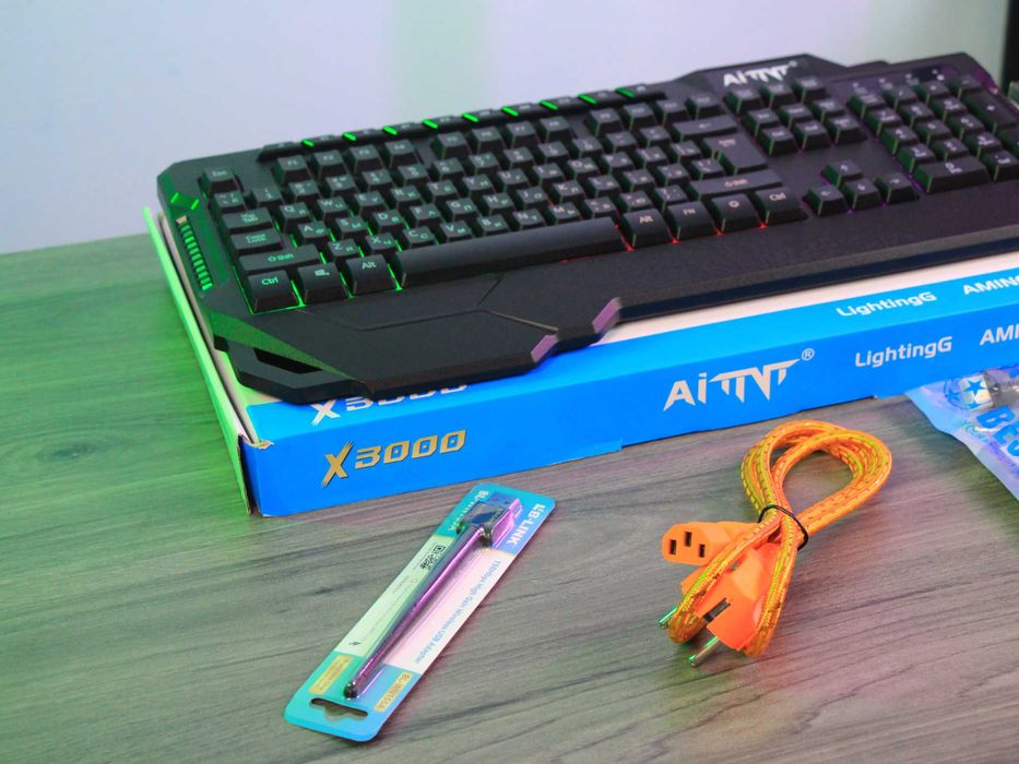 O'yinlar va montaj uchun kuchli kapiyuter toplami