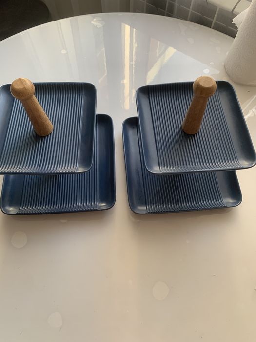 Отдам почти даром новая Двухярусная посуда