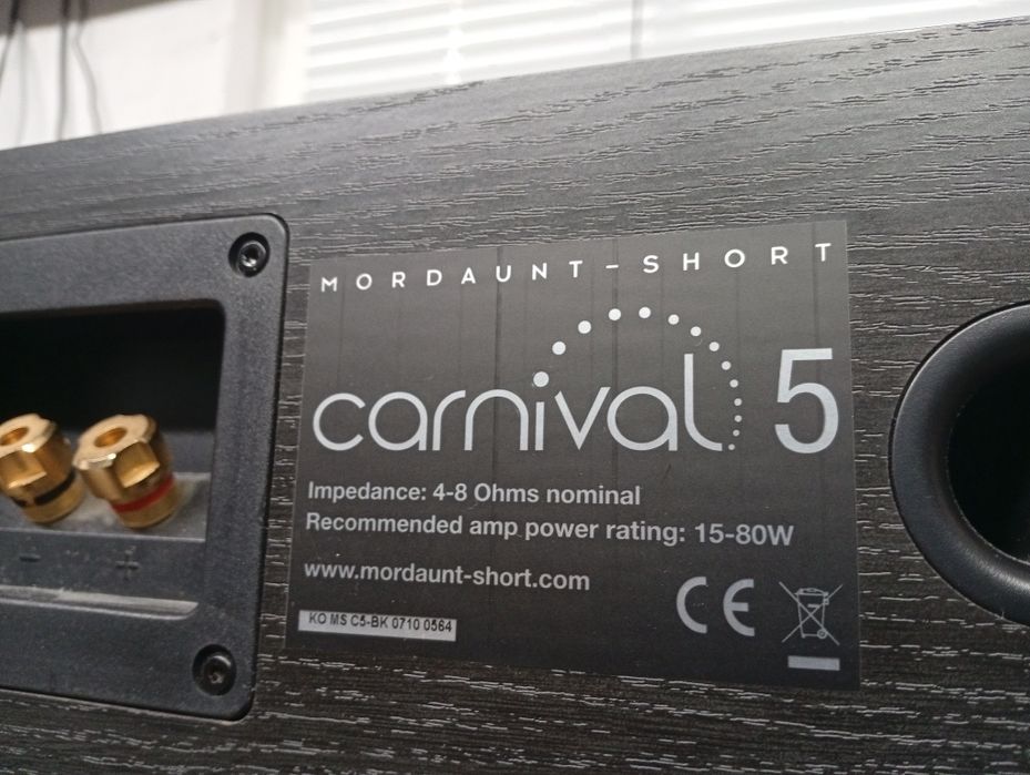 Център Mordaunt-Short Carnival 5