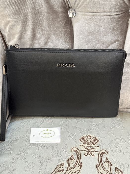 Мъжка чанта клъч красива и елегатна