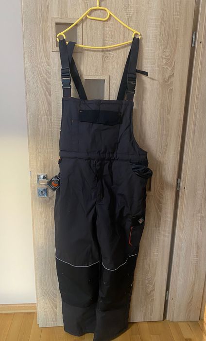 Работен полугащеризон