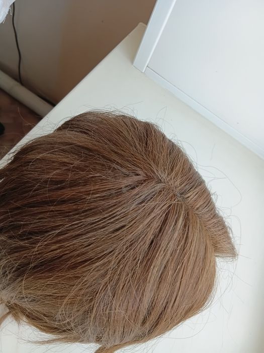 Продам парик женский