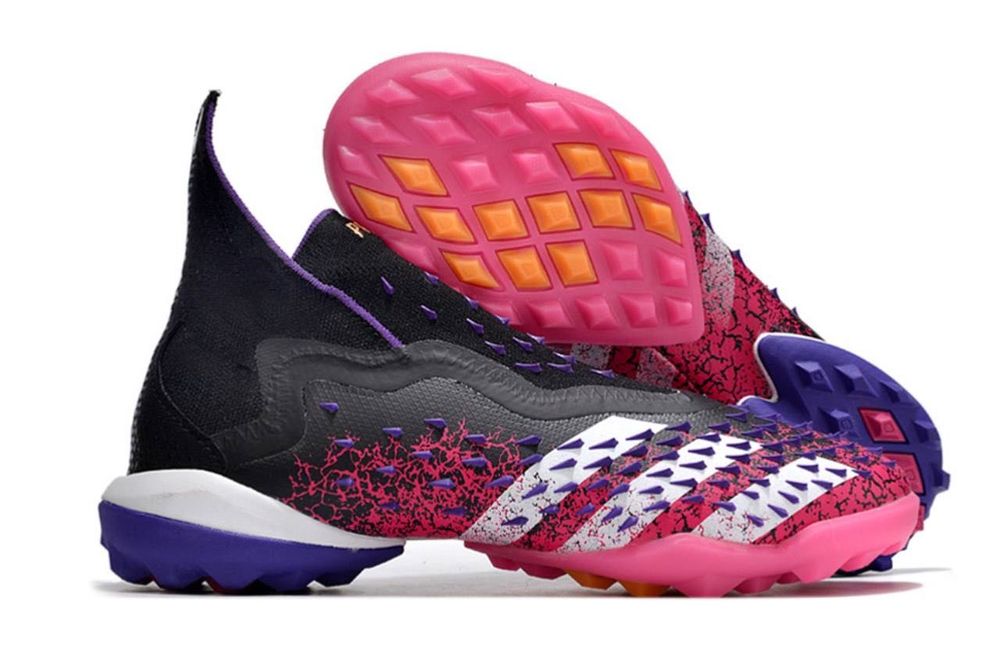 Бутсы Сороконожка адидас