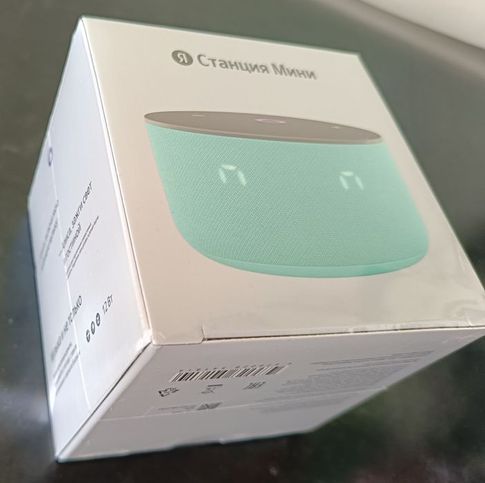 Умная колонка Яндекс станция мини 3 с часами.