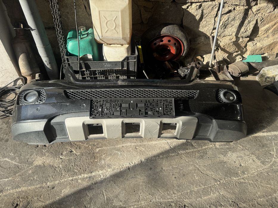 Предна броня за Mercedes ML W164 цвят 197