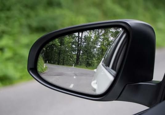 Vand oglinzi auto  noi pt diferite marci