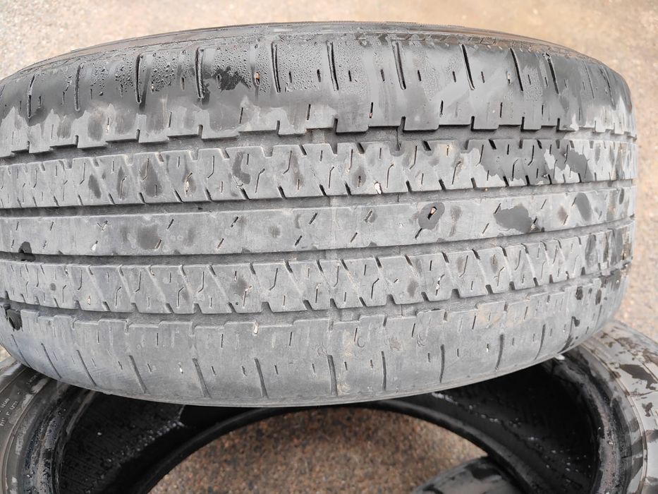 Продам резину 235/55/R18 в хорошем состоянии