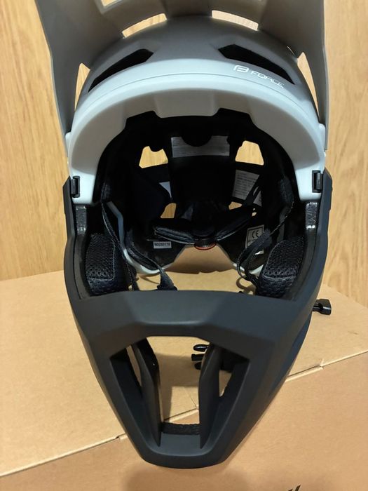 Casca Force Venom Downhill Black S-M