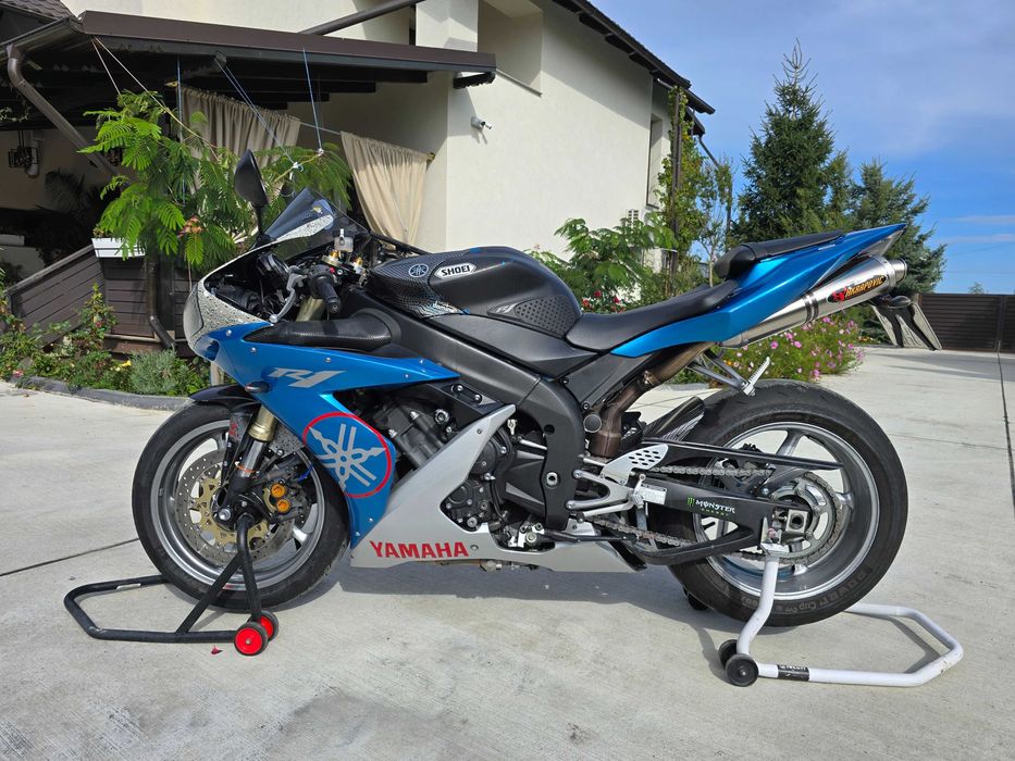 Yamaha R1 RN12 I / YZFR1 / 2006