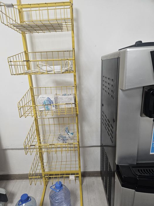 Продам аппарат мороженого