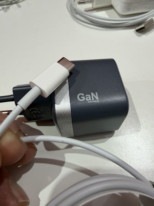 Incarcator Gan 30W usb C Cablu Apple Lightning Huawei 45W