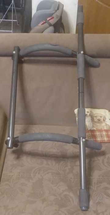 Фитнес лост за врата и уред за коремни преси