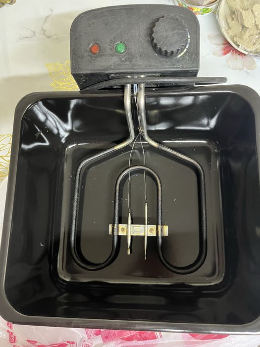 Срочно продам фритюрницу