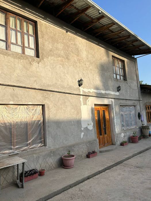 УЙ СОТИЛАДИ  срочно 8 сотх