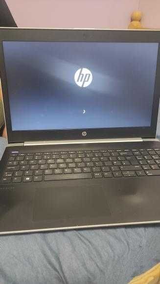 Лаптоп Hp 256gb.