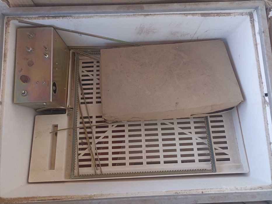 Инкубатор битовой НАСЕДКА 1