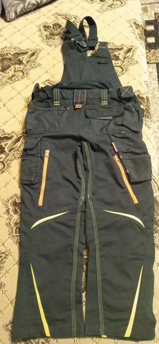 Продам комбинезон  для мальчика