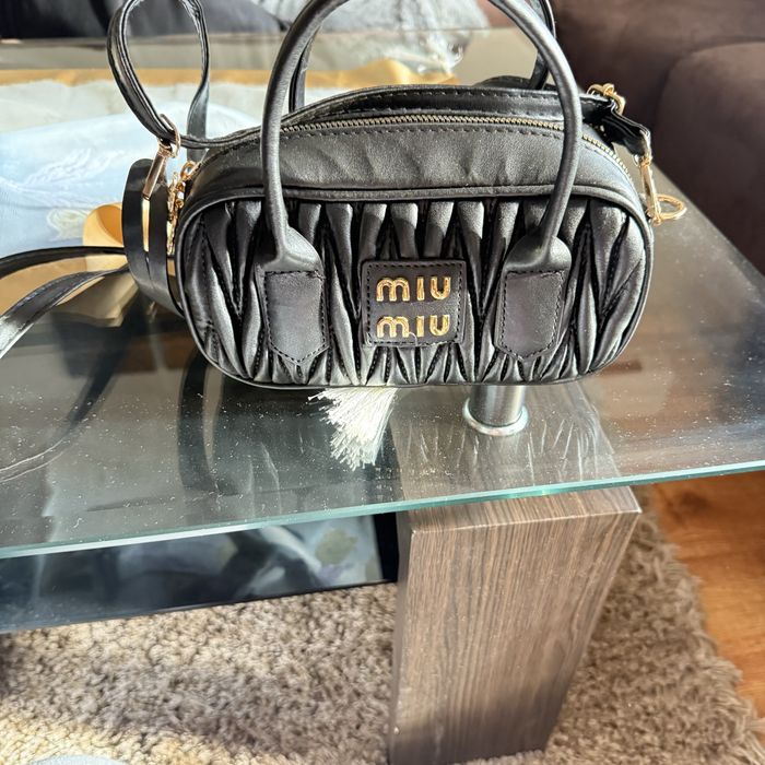 Дамски чанти нови