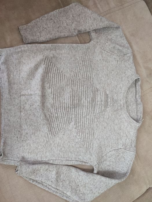 Продам женскую кофту