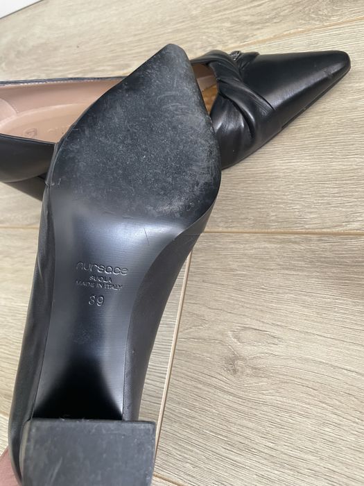 Продам женскую обувь