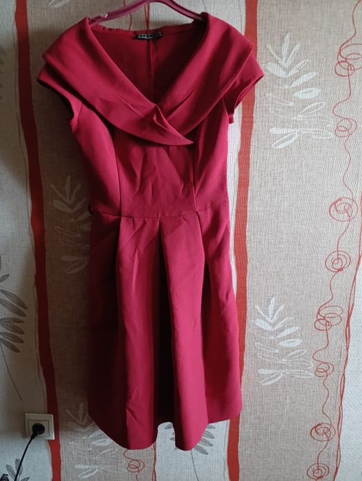 продам платья  хорошего качество