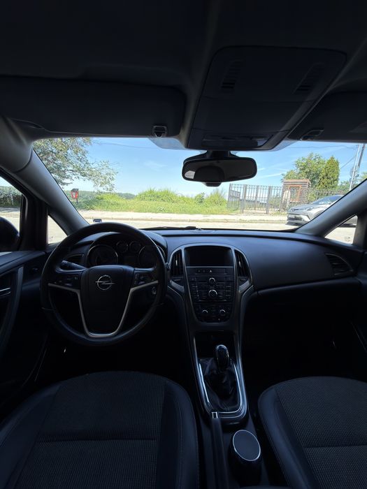 Opel Astra J 1.4 turbo