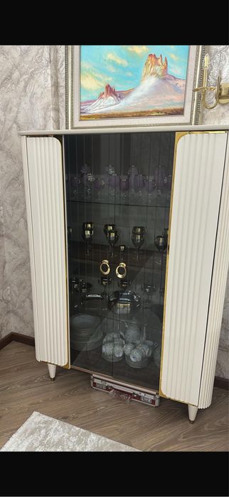 Диван  и  шкаф,  Турция.