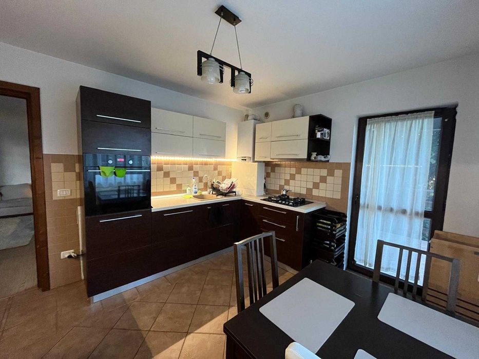 Casa P+E, 4 camere, 2 bai, 115mp, teren 400mp, Valea Adanca, 5 Drumuri, Miroslava, mobilata, gata de mutat | 250.000€