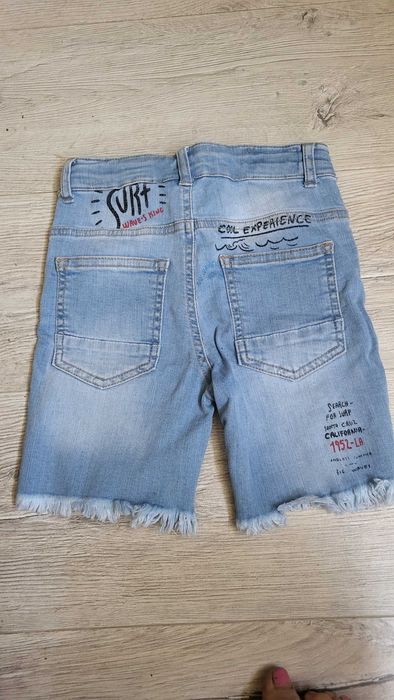 Къси панталонки Cikoby