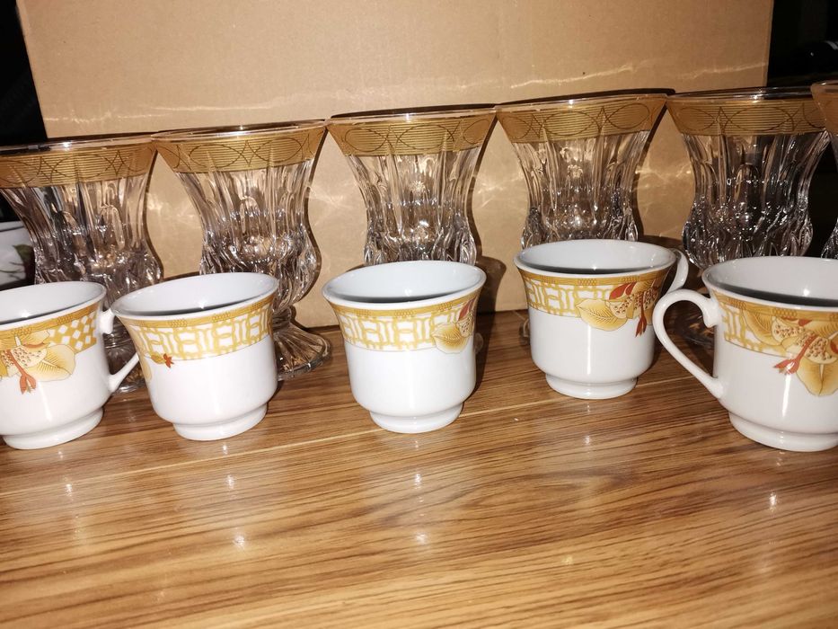 Set de căni pentru cafea