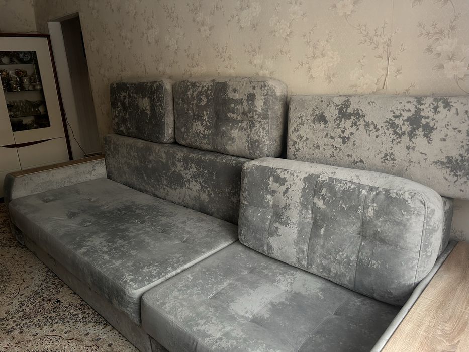 Продам раскладной диван