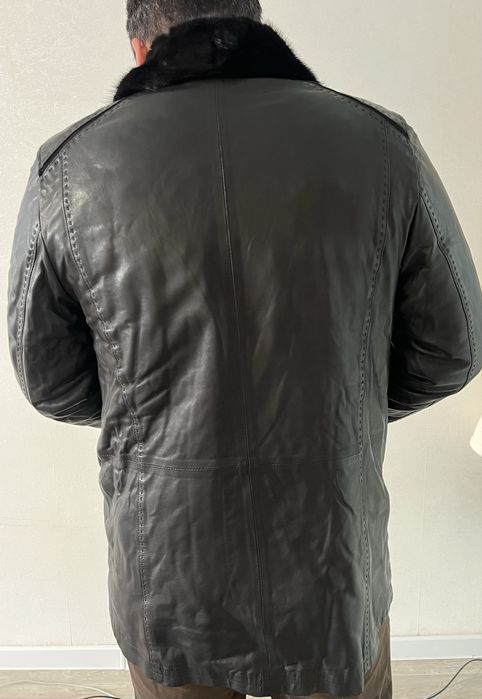 Продам кожанную дубленку