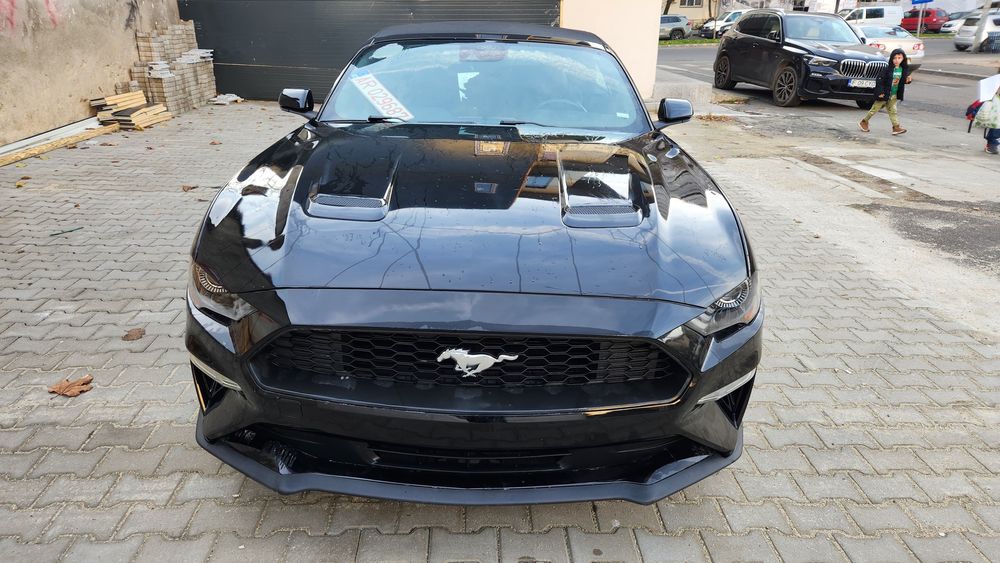 2022. .Ford Mustang Cabrio Ecoboost.2,3 /2022