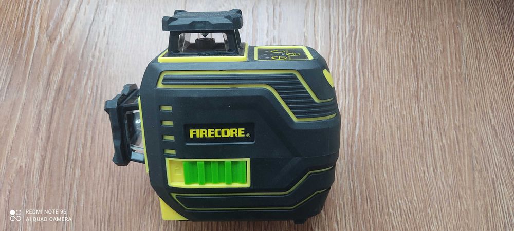 Лазерный уровень -Firecore 3D.