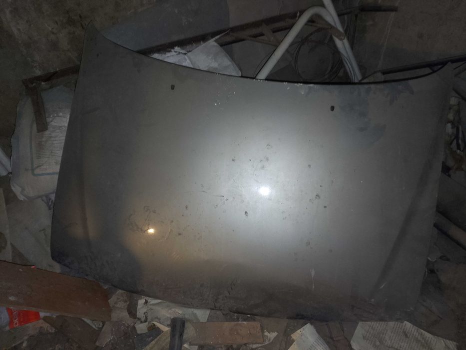 Капот Монтеро спорт