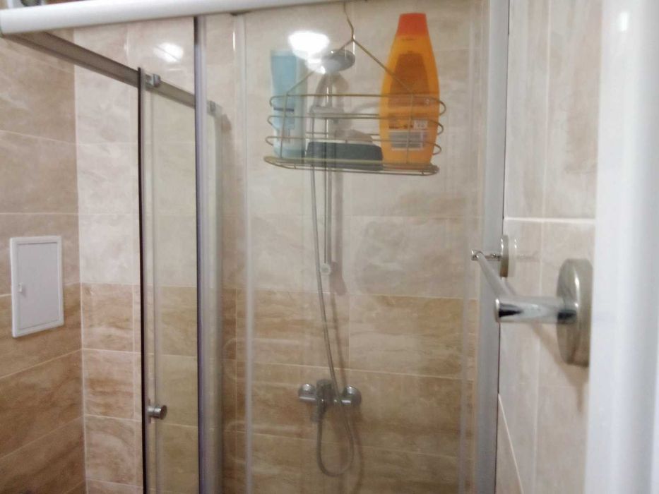 Дава се под наем Къща в Бургас, Сарафово - 200 кв.м за 1000 € - Снимка #6