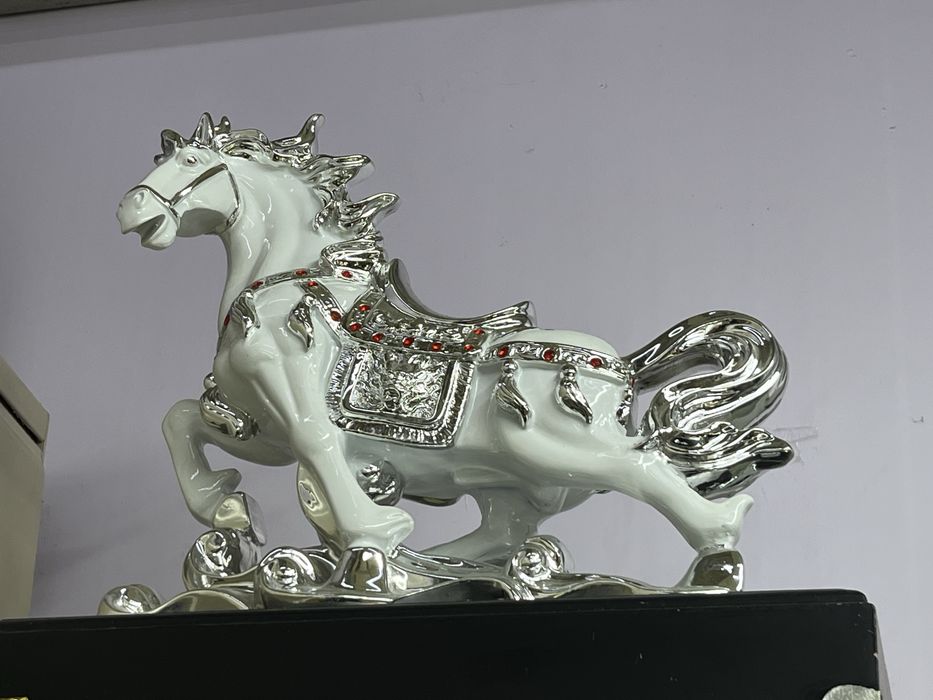 Сувенир лощади отличного качества