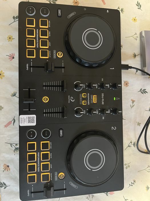 DJ контролер AlphaTetha / Pioneer DDJ FLX2, нова