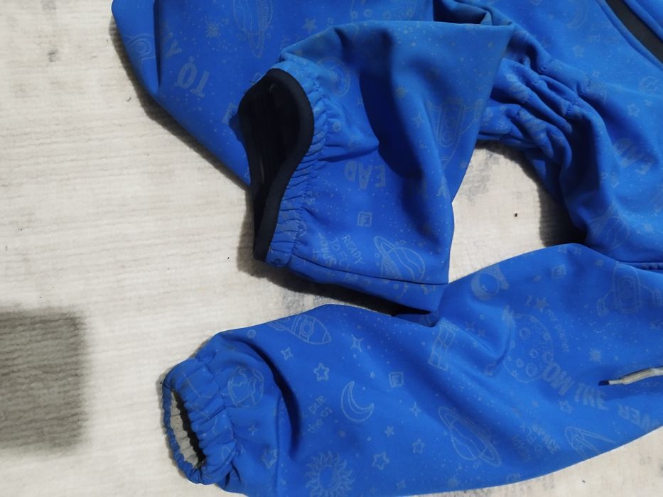 Продам комбинезон для мальчика