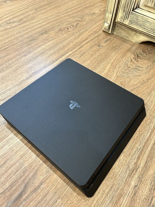 Sony Play Station 4 Slim 1tb