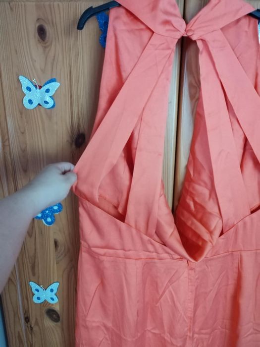 Salopetă Asos, nouă