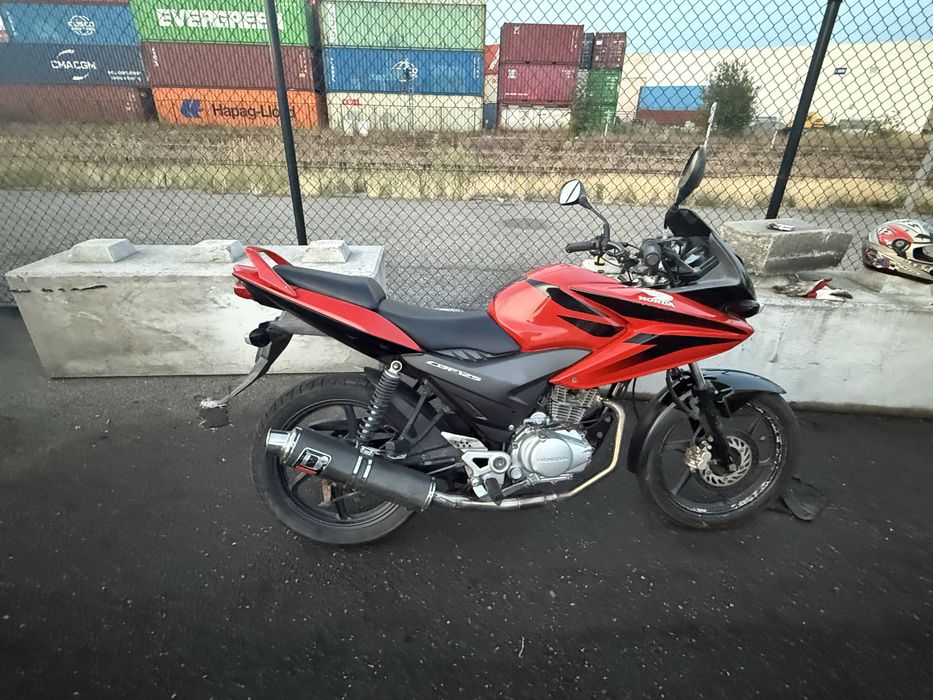 Vand Honda cbf 125 -permis a1 ( 16 ani)