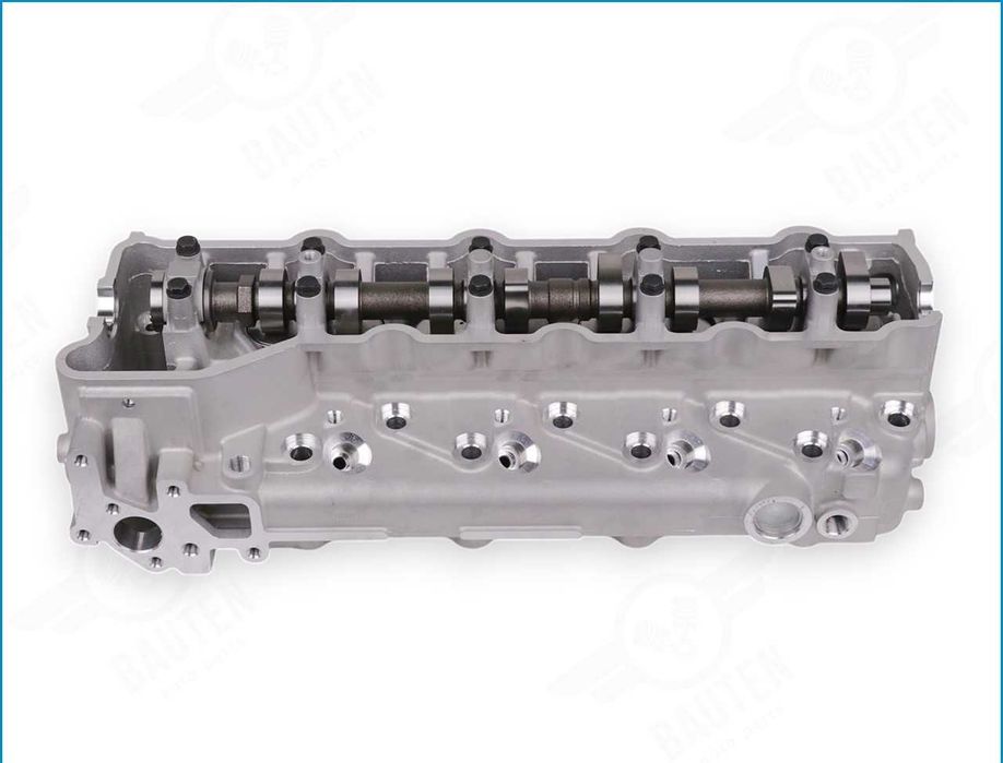 Головка блока MI 4M40-T сборе
