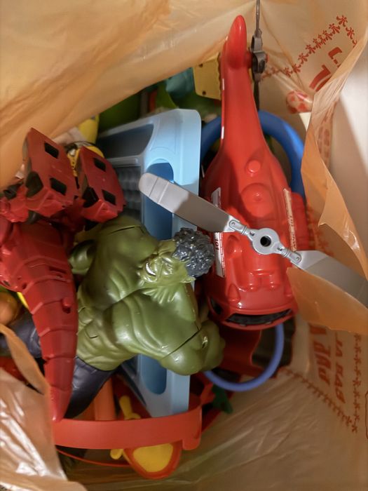 Игрушки 2 пакета