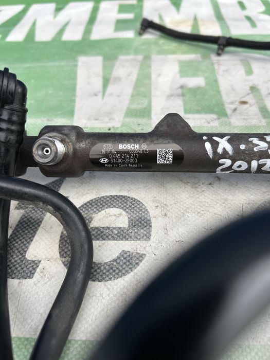 Rampă injectoare  Hyundai iX 35 2.0 Crdi 2012