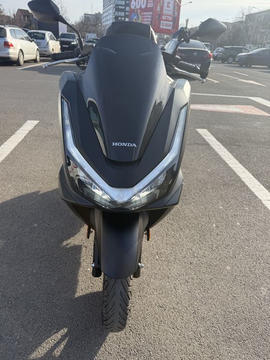 Honda PCX DX, 2025, 4200km garantie
