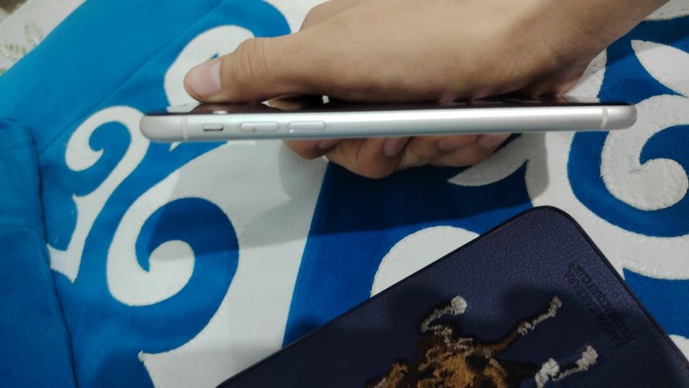 Айфон 11 жағдайы жаксы