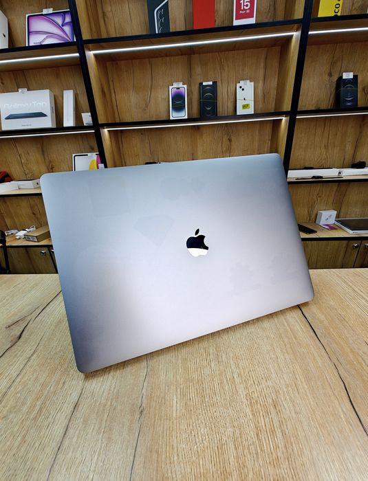 MacBook Pro 16 | Core i7 | 32гб ОЗУ | 2019 TouchBar