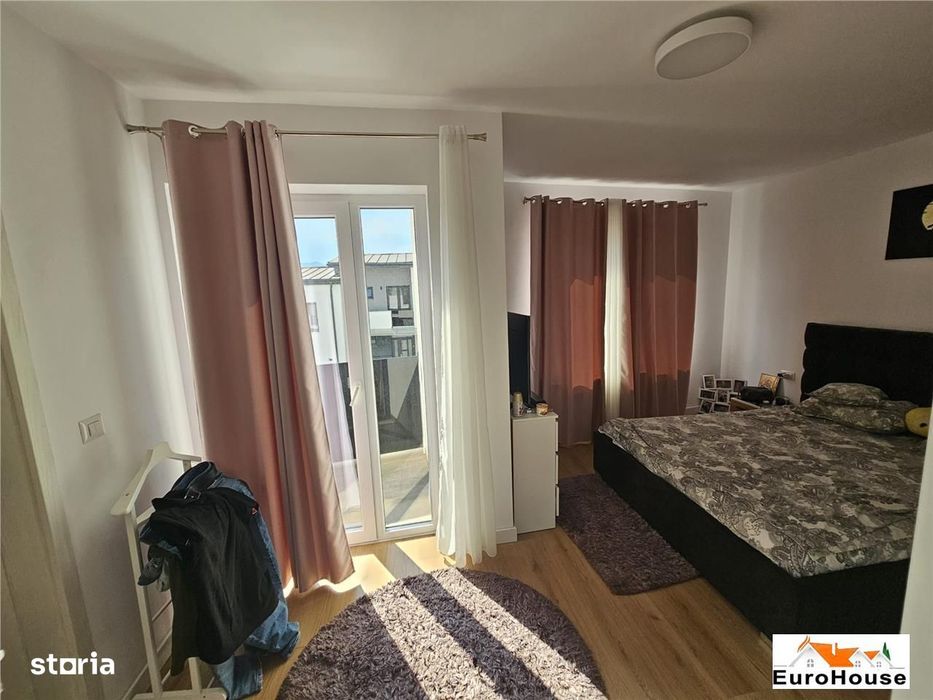 Casa insiruita - colt  de vanzare in Alba Iulia